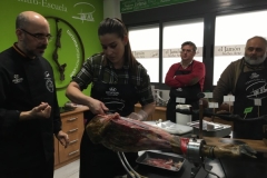 18-02-2017 Taller Corte de Jamón - Centro Escuela Pepe Alba00017 2:19:2017