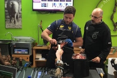 18-02-2017 Taller Corte de Jamón - Centro Escuela Pepe Alba00106 2:19:2017